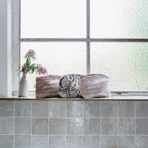 Anything Bag Sarasa Fig/White - Image 4